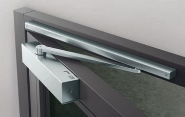 Установка дверного доводчика Установка дверного доводчика